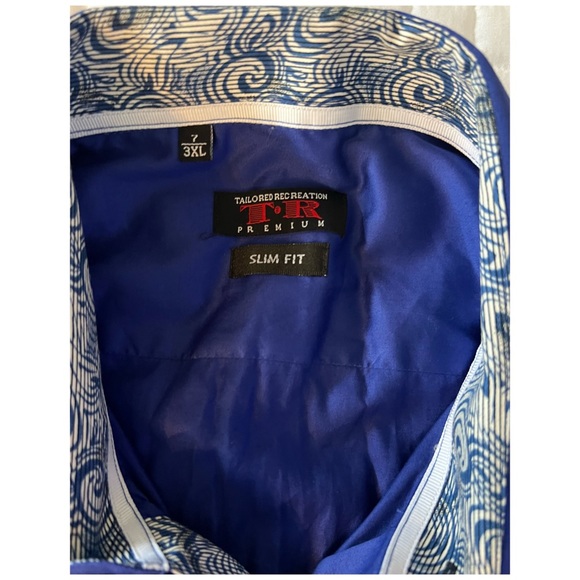 NWT TR Premium Men’s Blue Button Down Dress Shirt - Picture 3 of 3